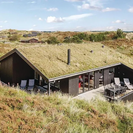 Dom wakacyjny Three-bedroom In Henne *