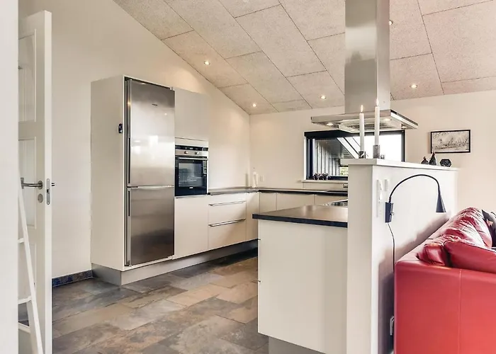 Three-bedroom In Henne Prázdninový dům *