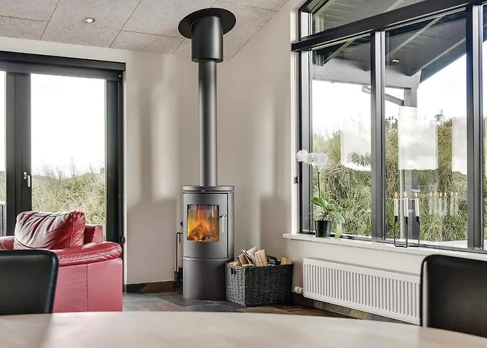 Prázdninový dům Three-bedroom In Henne Henne Strand